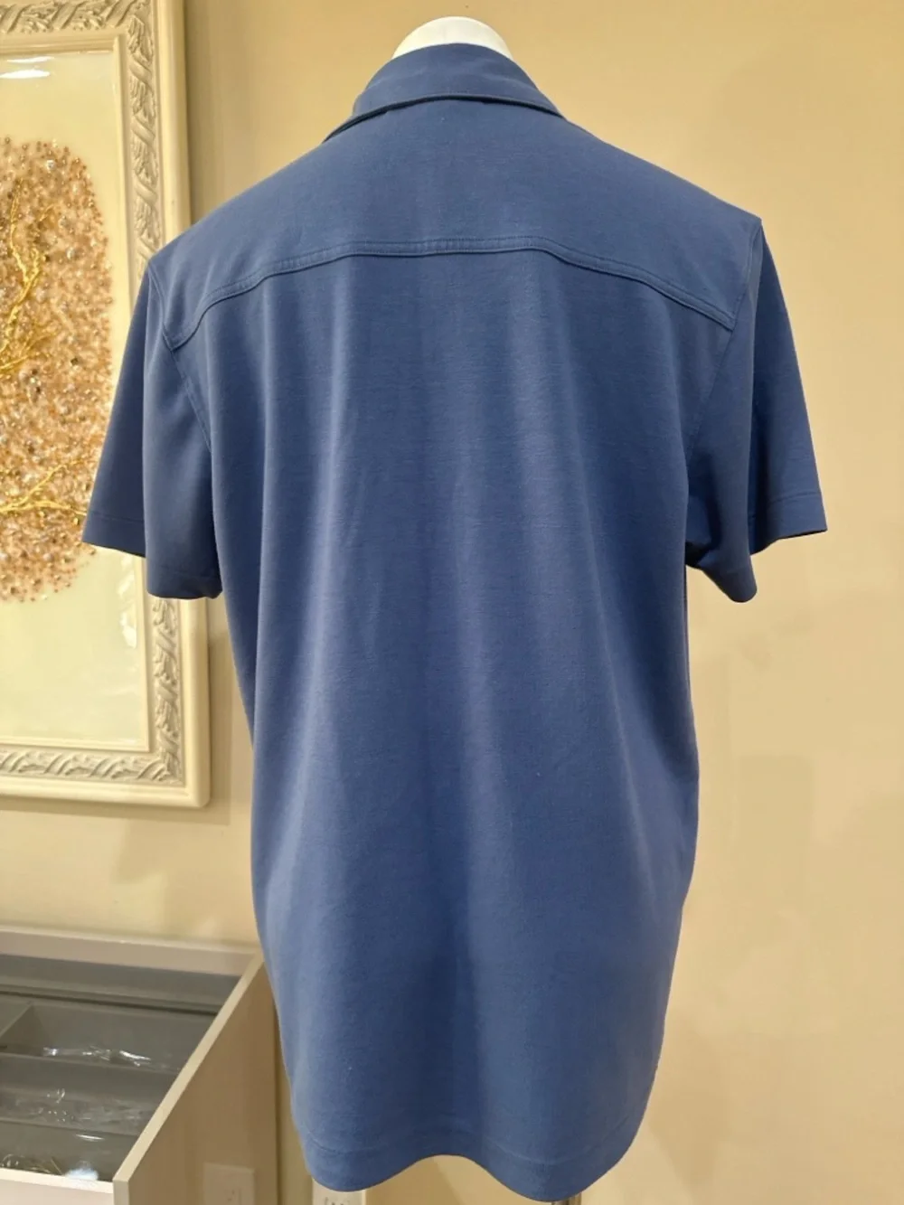 Banana Republic Men's Short-Sleeve Button-Down Shirt in Dusty Blue - Picture 2 of 10